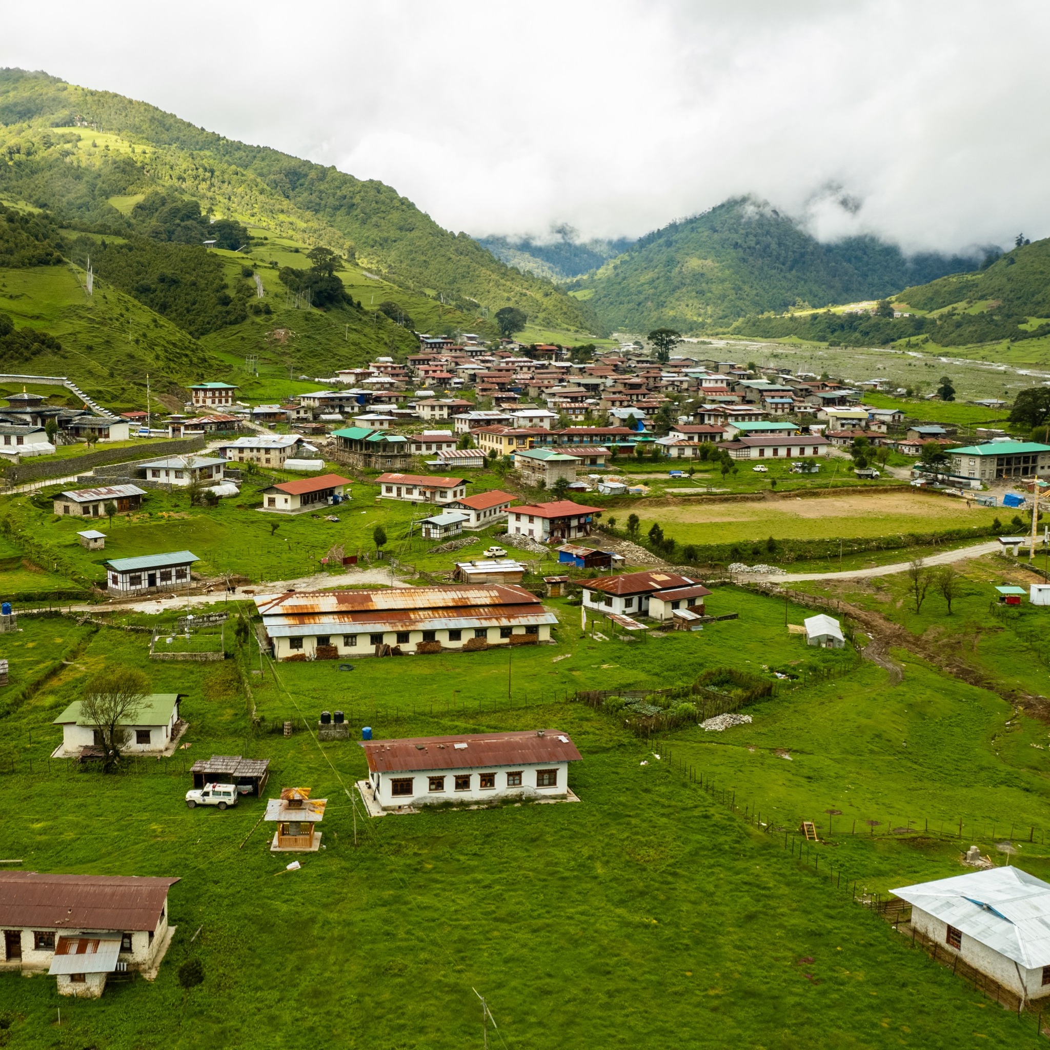 Merak Sakteng Trek